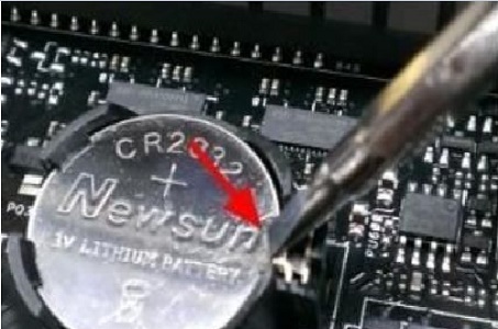 win7主板电池怎么拆下来?win7主板电池拆除教程