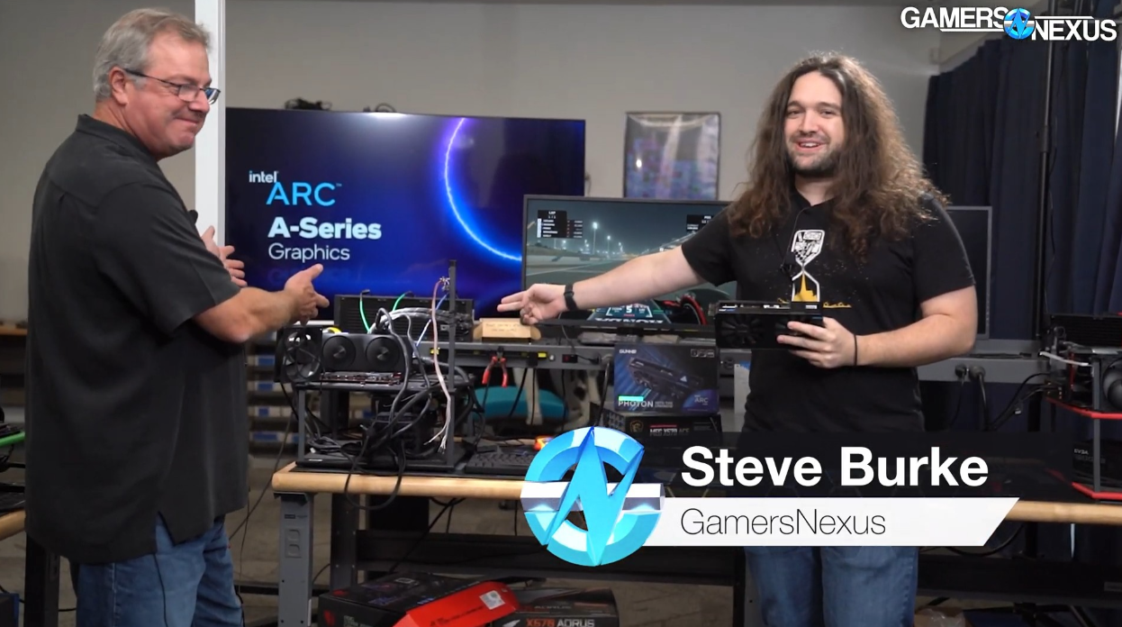 英特尔锐炫 A750 限量版桌面独显更多实物图曝光,配备 8+6 pin 电源接口