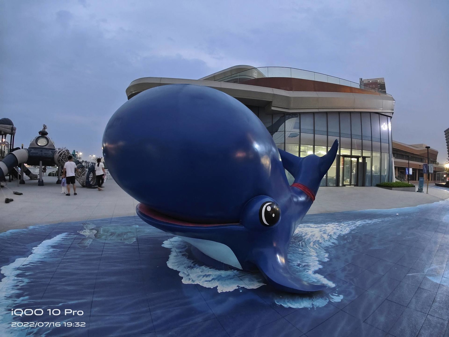 【IT之家评测室】iQOO 10 Pro 全面体验:首发 200W 快充,充电正式迈入 10 分钟时代!