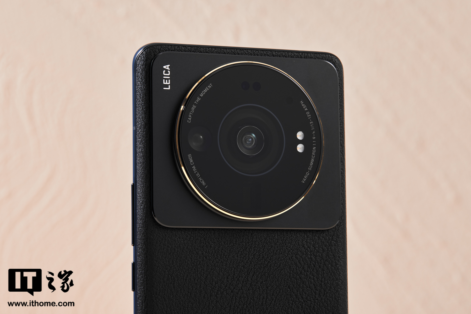 小米 12S Ultra 推送 MIUI 13.0.5 更新:新增相册“那年今日”,优化相机和无线快充