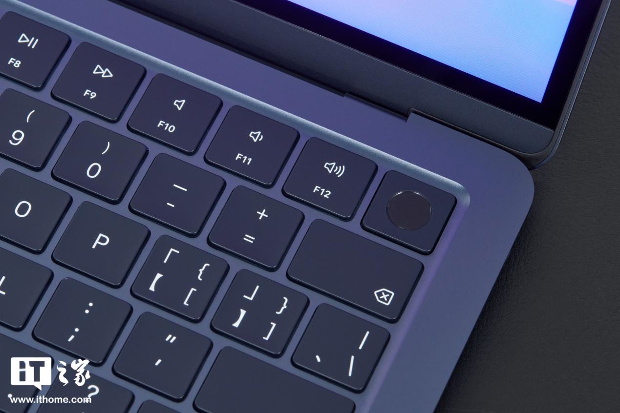 【IT之家评测室】苹果 2022 款 MacBook Air 体验:对“Air”的认知被刷新了