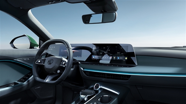 2.0T+9AT 上汽名爵最帅轿跑MG7发布:15万卖爆!