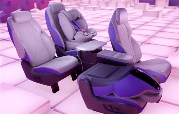 极狐考拉发布首款智能亲子车:有侧滑门、自带电子安全座椅