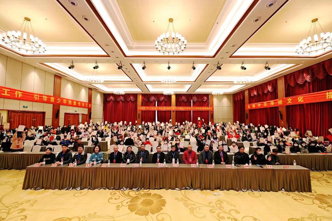 弘扬文化 规范书写 “阿尔法蛋AI练字笔”独家冠名这项赛事决赛!