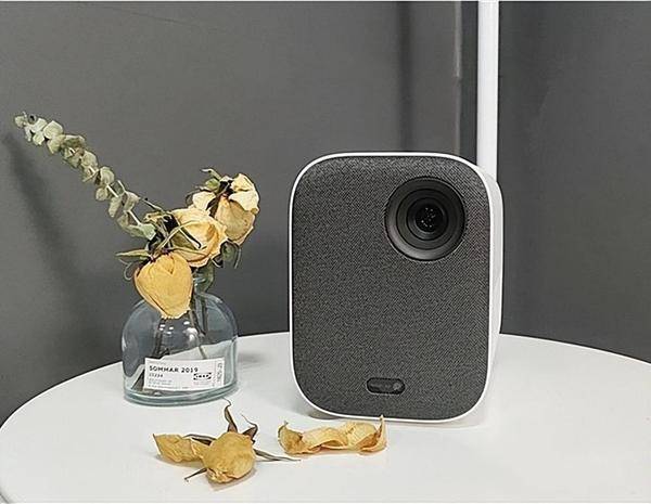 3000元投影仪怎么选?当贝、极米、坚果、米家投影仪哪个品牌好?