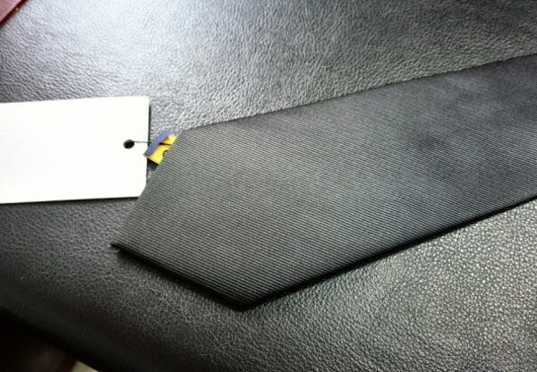 情人节应该送什么礼物,哈趣投影仪法颂香水等2023值得看