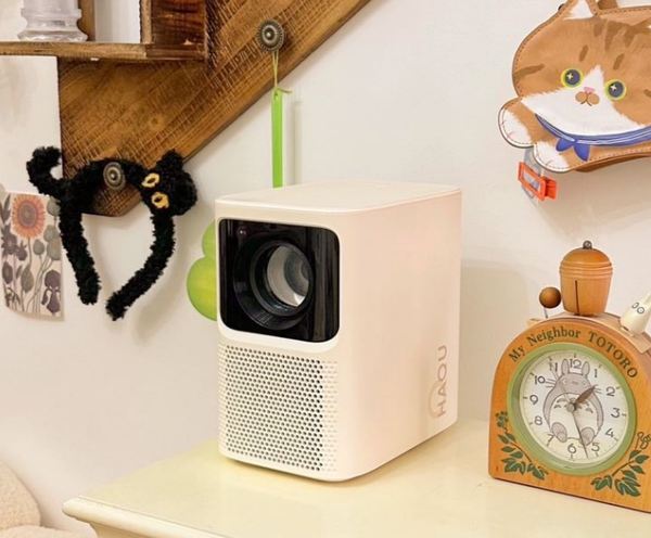 天猫千元LCD投影仪热销榜,哈趣投影再度登顶第1名天猫第3