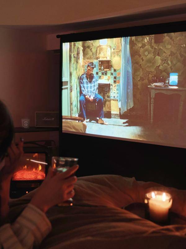 适合上网课的投影仪推荐,当贝D5X让客厅秒变学习区