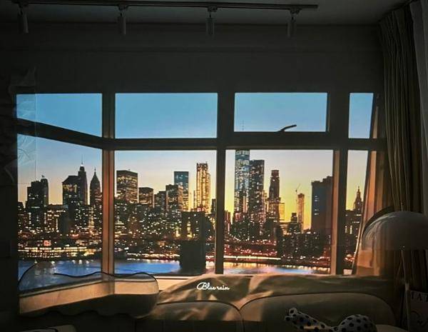 38妇女节什么礼物好实用,哈趣H1投影仪花西子礼盒可看